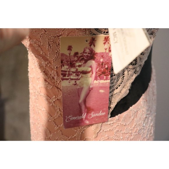 EMERALD SUNDAE Womens Pink Lace Slitted Floral Formal Mermaid Dress Juniors L - Picture 7 of 9